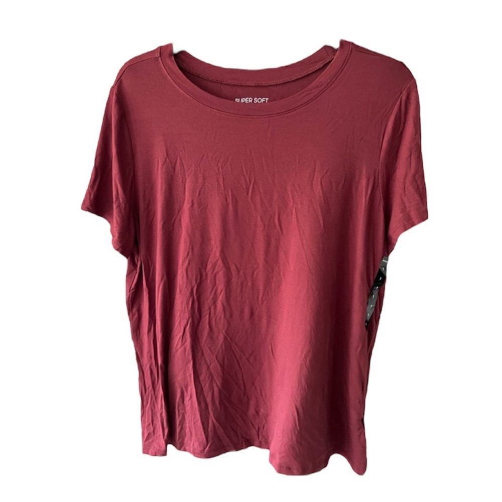 2/$10! NWOT Torrid MAROON Perfect Super Soft Crew Neck Tee in burgundy